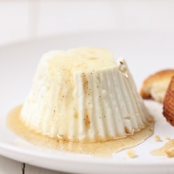 Homemade Ricotta Cheese - Recipe photo by vytran