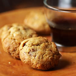 Oatmeal & Chocolate Cookies - Recipe photo by dada