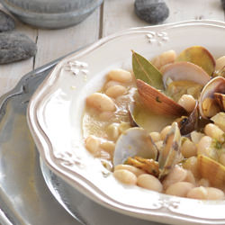 White beans with clams - Recipe photo by Paz