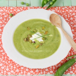 Green Pea and Basil Soup - Recipe photo by ilgattogoloso