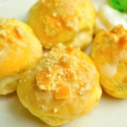 Banana Pudding Cream Puffs - Recipe photo by slimpickinskitchen