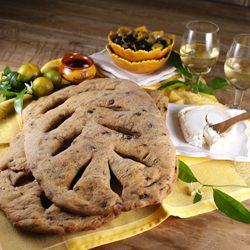 Provençal Olive Fougasse - Recipe photo by Pachecopatty