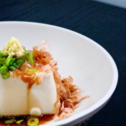 Hiyayakko - Recipe photo by misspickledplum