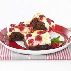 Raspberry Cheesecake Brownies - Recipe photo by ashleymonaco