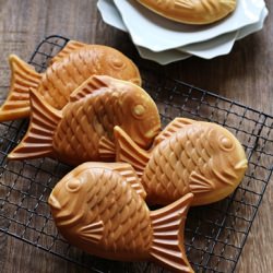 Taiyaki (たい焼き) - Recipe photo by CuisineParadise