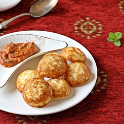 Mixed Lentil Aebleskiver /Paniyaram - Recipe photo by VVK