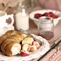 Rhubarb Jam - Recipe photo by chriesi