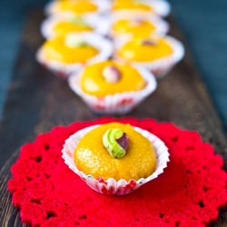 Mango Oats Fudge - Recipe photo by kkramya