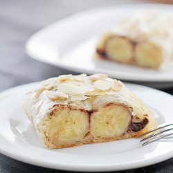 Chocolate Banana Strudel - Recipe photo by Licuta Marin