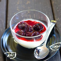 Vanilla Panna Cotta - Recipe photo by Red_Shallot