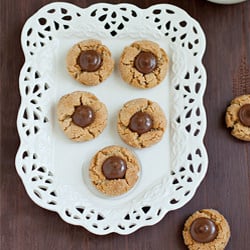 Peanut Butter Blossom Cookies - Recipe photo by katherine_mor