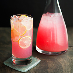 Lavender Lemonade - Recipe photo by kaweah
