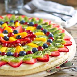 Fruit Pizza - Recipe photo by pinchofyum