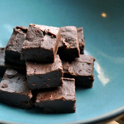 Simple Chocolate Fudge - Recipe photo by TheWindWhispers