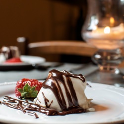 Vanilla Panna Cotta with Dark Choc - Recipe photo by latavolamarche