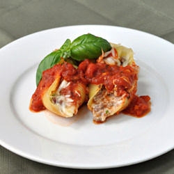 Stuffed Shells with Beef & Cheese - Recipe photo by maeghan21
