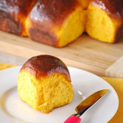 Soft Pumpkin Buns - Recipe photo by akane86