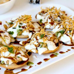 Papri Chaat - Recipe photo by manusmenu