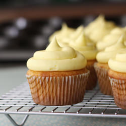 Pineapple Cream Cheese Cupcakes - Recipe photo by preparedpantry