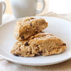 Cinnamon Raisin Scones - Recipe photo by smellslikehome