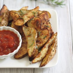 Crispy Baked Fries - Recipe photo by Running to the Kitchen