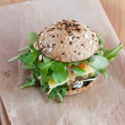 Cheeseburger - Recipe photo by zuzuhoho