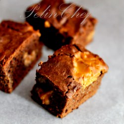 Dulce De Leche Brownie - Recipe photo by PelinChef