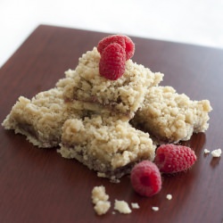 Raspberry Crumb Bars - Recipe photo by Sprinkle Charms
