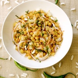 Spicy & Tangy Dry Peas Chaat - Recipe photo by sreelu