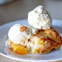 Peach Cobbler Ice Cream - Recipe photo by thelovelyloulous