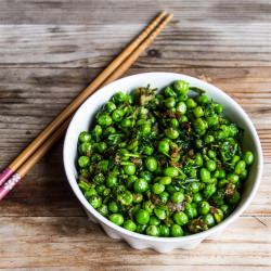 Stir-fried Garlic Peas - Recipe photo by cagsmith