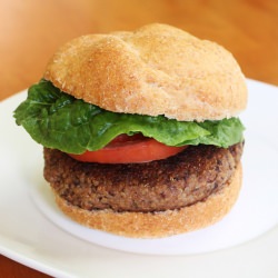 Vegan Burger - Recipe photo by livelearnloveeat