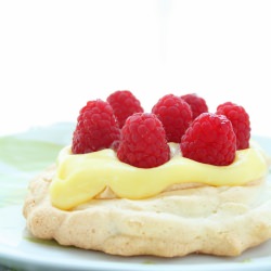 Low Carb Lemon Curd & Berry Pavlova - Recipe photo by Ibreatheimhungry