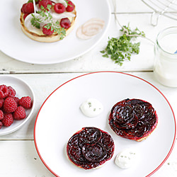 Beetroot Tart Tatin - Recipe photo by chriesi