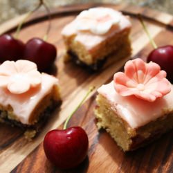 Cherry, Almond and Amaretto Cake - Recipe photo by jessikafield