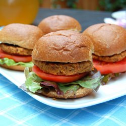 Lentil Quinoa Cheeseburgers - Recipe photo by purethyme
