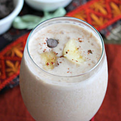 Oatmeal Banana Smoothie - Recipe photo by Anu