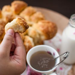 Almond Monkey Bread - Recipe photo by bundaridha