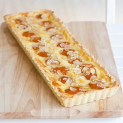 Apricot Tarte - Recipe photo by moey