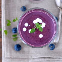 Chilled Blueberry Soup with Mint - Recipe photo by kumquat