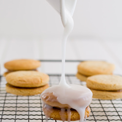 Alfajores Cordobeses - Recipe photo by Marcela Macias