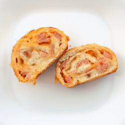 Ham & Cheese Stromboli - Recipe photo by craftymom