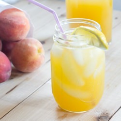 Peach Lemonade - Recipe photo by dinnersdishesanddesserts