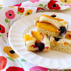 Nectarine-Blackberry Cake - Recipe photo by tuttidolci