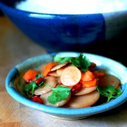 Spicy Turnip Kimchi - Recipe photo by onetomato-twotomato