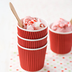 Roasted Strawberry Ice Cream - Recipe photo by Unodedos