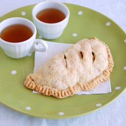 Spiced apple turnovers - Recipe photo by Technicolor Kitchen