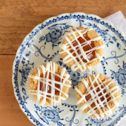 PB Apricot Tartlet - Recipe photo by peanutbutterco
