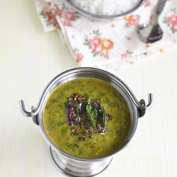 Dal Palak Recipe / Palak Dal - Recipe photo by vsharmilee