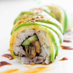 Caterpillar Roll - Recipe photo by norecipes